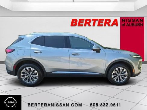 Used 2024 Buick Envision Preferred AWD/4WD image 2