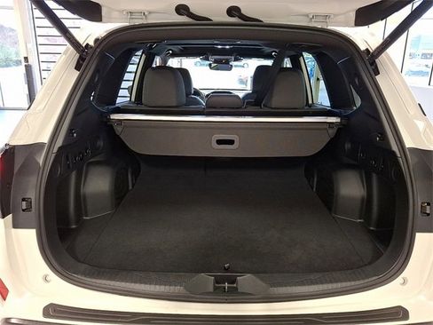 Certified 2025 Subaru Forester Limited image 28