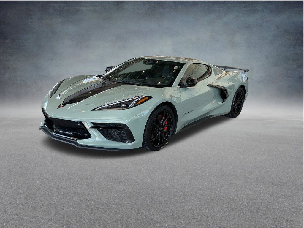 Used 2024 Chevrolet Corvette Stingray Preferred Cpe w/ Z51 Performance Package RWD image 3