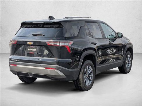 New 2026 Chevrolet Equinox LT w/ Safety and Technology Package image 2