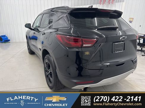 Used 2024 Chevrolet Blazer LT w/ Convenience Package image 5
