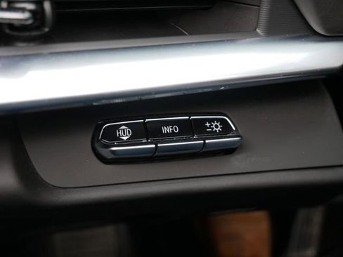 Used 2024 Chevrolet Corvette Stingray w/ Z51 Performance Package image 21