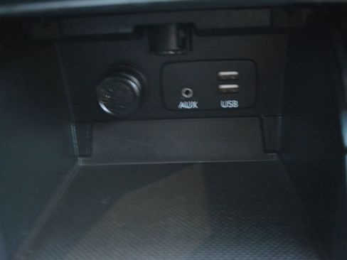 Used 2016 Subaru Outback 2.5i Limited image 27