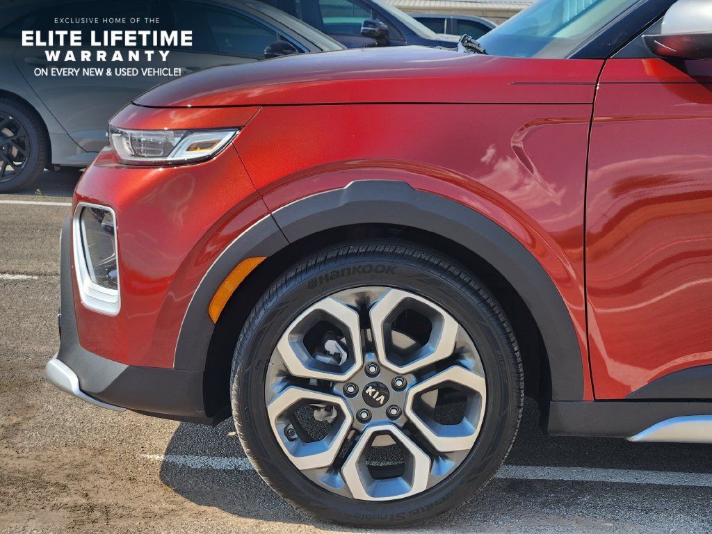 Used 2020 Kia Soul X-Line FWD image 9