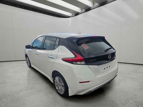 Used 2023 Nissan Leaf S FWD image 6