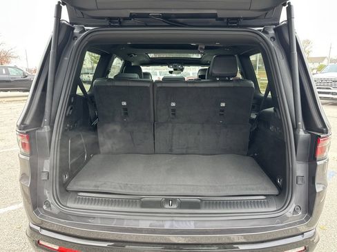 New 2025 Jeep Wagoneer Series II w/ Convenience Group I image 45