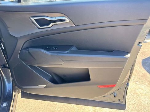 New 2026 Kia Sportage S image 16