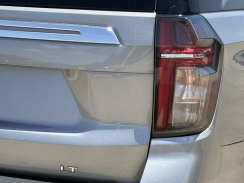 Used 2023 Chevrolet Tahoe LT w/ Luxury Package AWD/4WD image 6