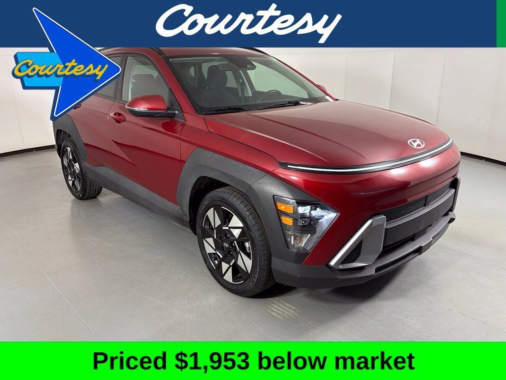 Used 2025 Hyundai Kona SEL FWD image 1