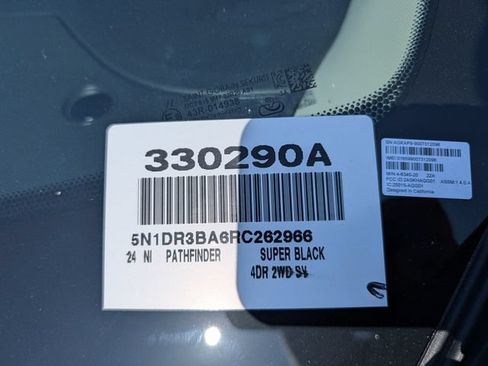 Used 2024 Nissan Pathfinder SV FWD image 35