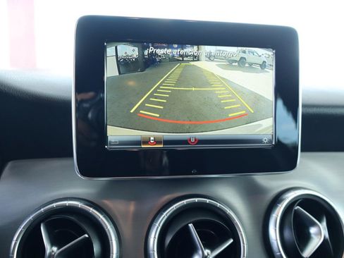 Used 2016 Mercedes-Benz CLA 250 image 27