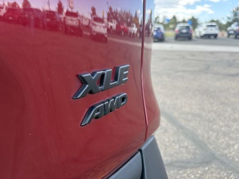 Used 2023 Toyota RAV4 XLE AWD/4WD image 11