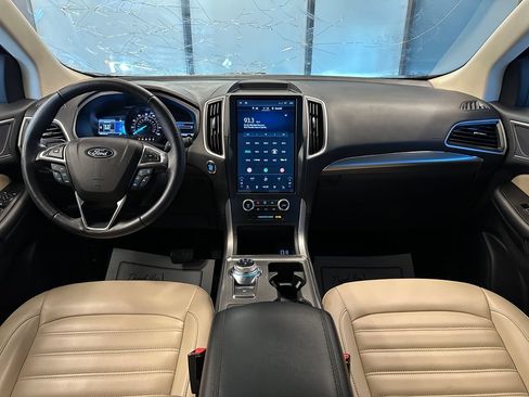 Used 2022 Ford Edge SEL w/ Convenience Package AWD/4WD image 9