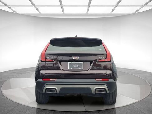 Used 2020 Cadillac XT4 Premium Luxury w/ Technology Package image 6