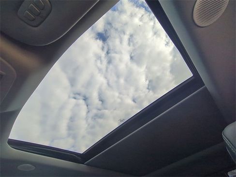 Used 2024 Ford F250 Lariat w/ Lariat Ultimate Package image 28