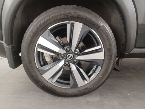 Used 2023 Nissan Rogue Platinum w/ Platinum Premium Package FWD image 11