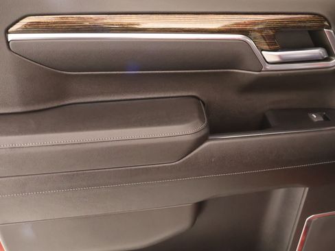 Used 2023 GMC Sierra 1500 Elevation image 16