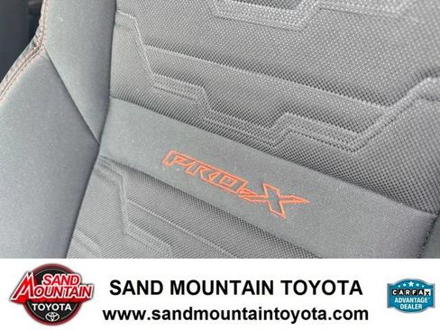 Used 2025 Nissan Frontier Pro-X w/ Tow Package RWD image 16