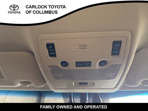 Used 2015 Lexus ES 300h w/ Navigation System Package image 30