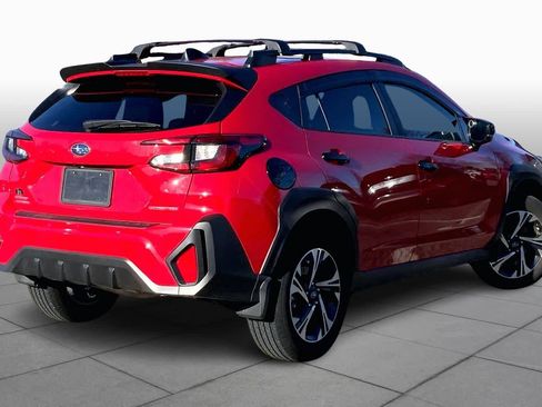 Used 2025 Subaru Crosstrek 2.0i Premium image 12