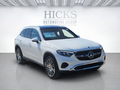 New 2026 Mercedes-Benz GLC 300 image 3