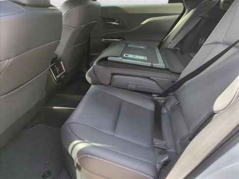 New 2025 Toyota Crown Signia image 24