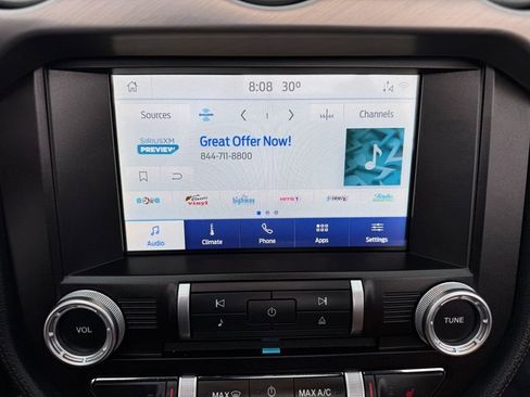 Used 2022 Ford Mustang Premium image 4