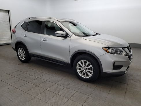 Used 2020 Nissan Rogue SV AWD/4WD image 11