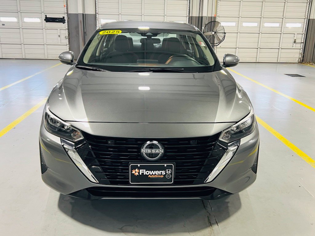 Used 2025 Nissan Sentra S FWD image 12