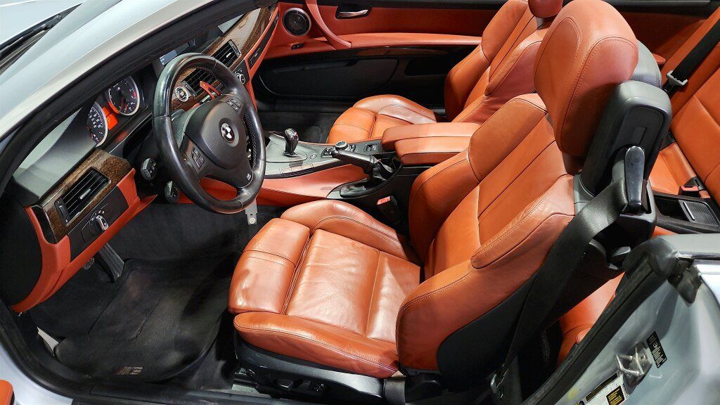 Used 2012 BMW M3 Convertible RWD image 28