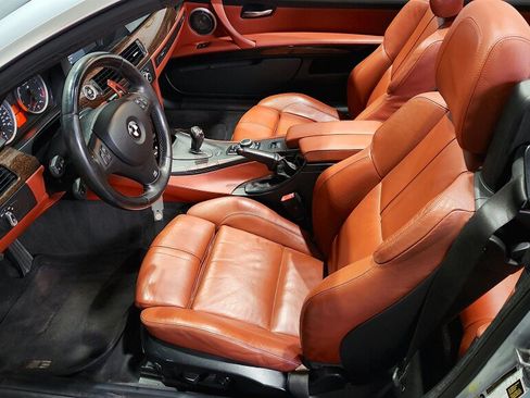 Used 2012 BMW M3 Convertible RWD image 28