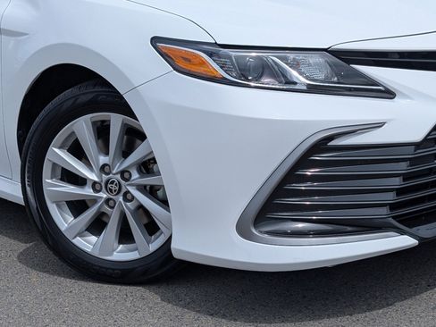 Used 2024 Toyota Camry LE image 10