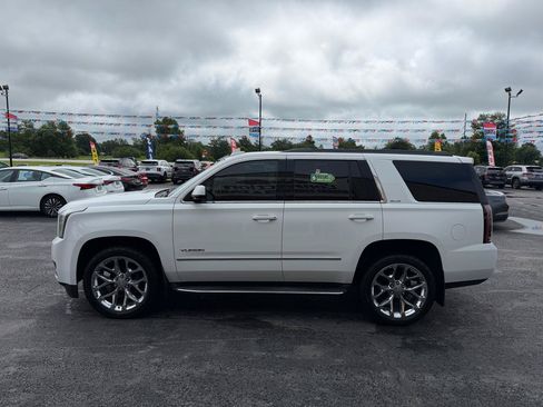 Used 2016 GMC Yukon SLE w/ HD Trailering Package AWD/4WD image 8
