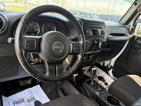 Used 2018 Jeep Wrangler Unlimited Sport S AWD/4WD image 27