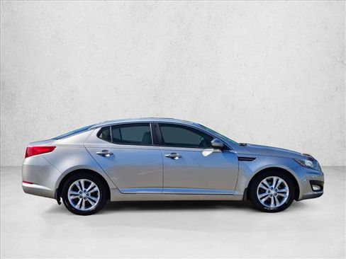 Used 2012 Kia Optima EX image 4