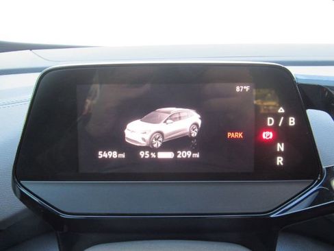 Used 2024 Volkswagen ID.4 S image 44