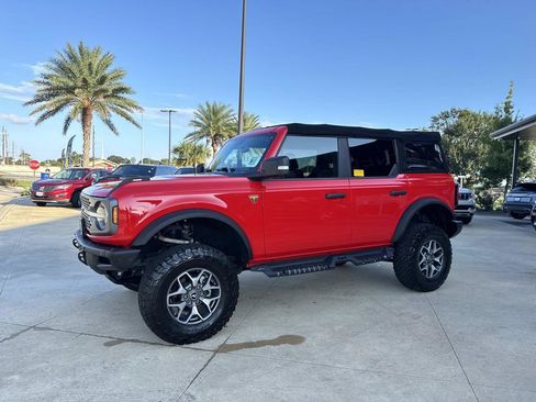 Certified 2023 Ford Bronco Badlands image 5