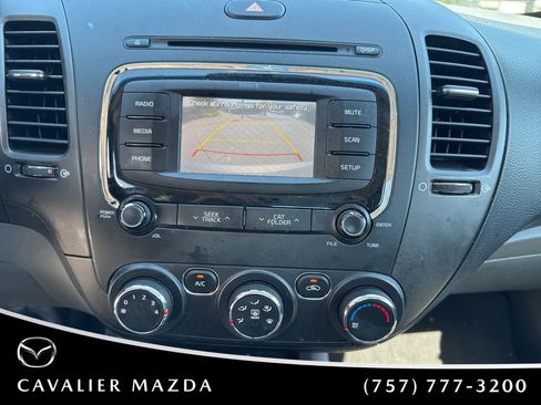 Used 2017 Kia Forte LX w/ LX Popular Package FWD image 16