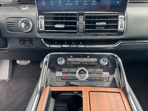 Used 2023 Lincoln Navigator L Black Label AWD/4WD image 14