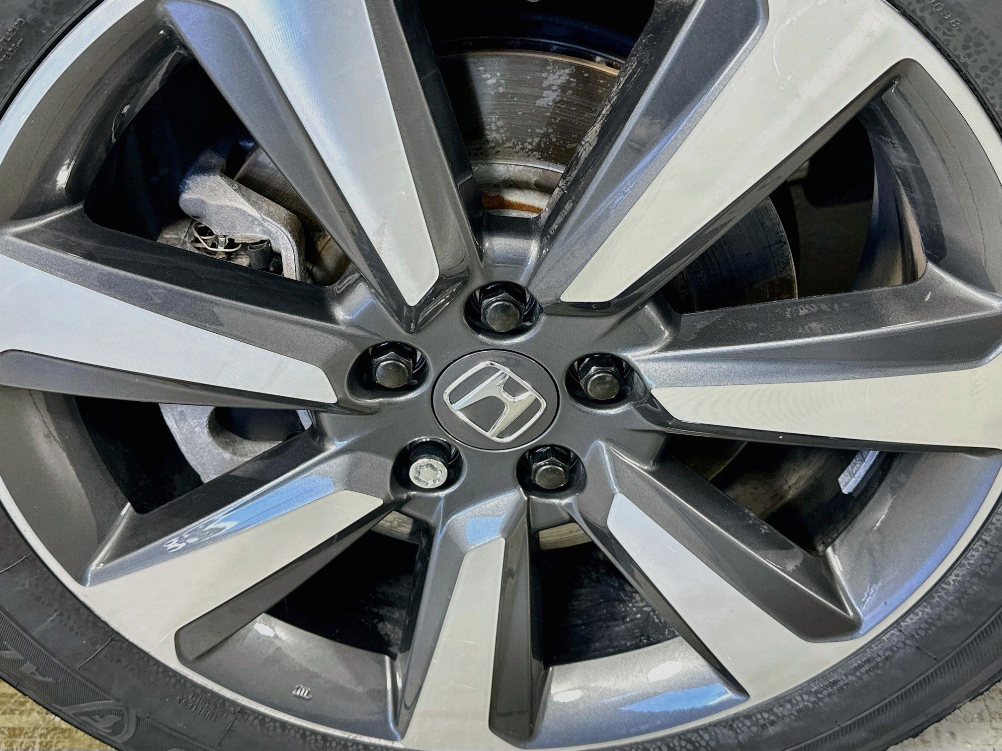 Used 2023 Honda Pilot Elite image 34