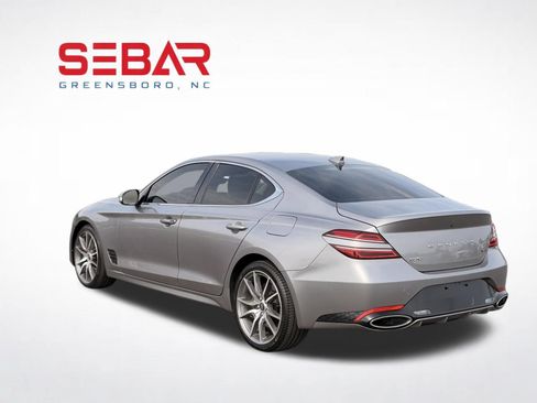 Used 2022 Genesis G70 3.3T RWD image 8