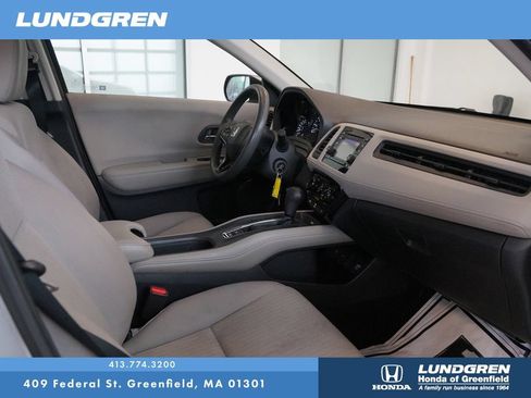 Used 2018 Honda HR-V LX image 31