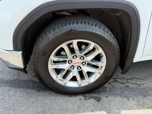 Used 2019 GMC Sierra 1500 SLT w/ SLT Premium Package image 9