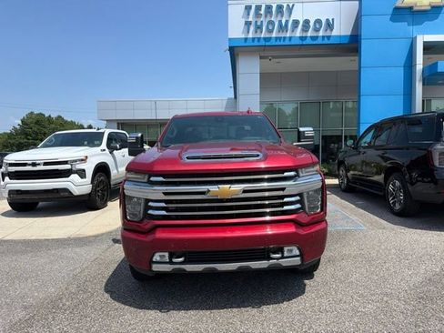 Used 2020 Chevrolet Silverado 3500 High Country w/ Z71 Off-Road Package AWD/4WD image 2