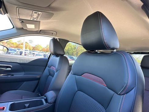 New 2026 Nissan Kicks SR w/ Cold Weather Package AWD/4WD image 17