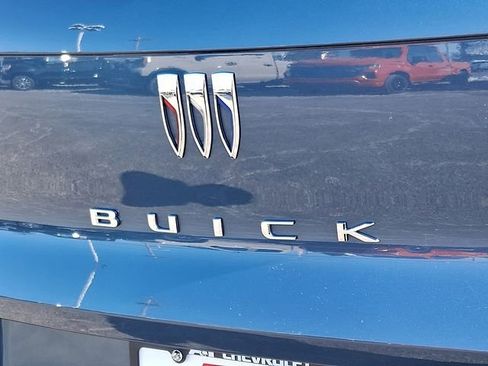 Certified 2025 Buick Envista Avenir image 31