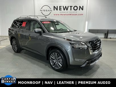 Used 2024 Nissan Pathfinder SL w/ SL Premium Package