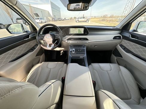 Used 2020 Hyundai Palisade Limited image 21