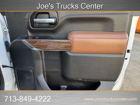 Used 2020 Chevrolet Silverado 2500 High Country image 34