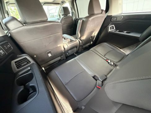 Used 2018 Honda Odyssey EX-L image 21